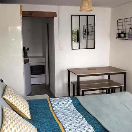 2 Personnes Proche La Rochelle Apartment *