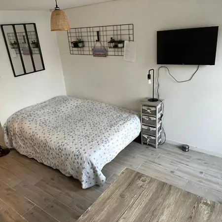 Au Bord De La Proche La Rochelle Apartamento *